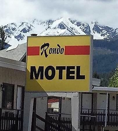 Rondo Motel Golden Dış mekan fotoğraf